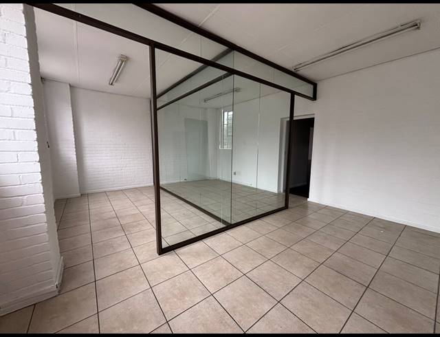 474M² WAREHOUSE TO LET IN MAITLAND